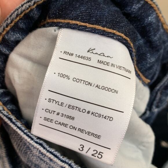 KanCan Beatrice Ultra High Rise Distressed/Ripped Boyfriend Jeans - Picture 4 of 7